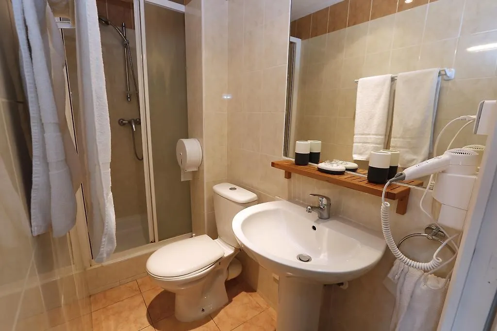 **  Hotel Alize Cannes France
